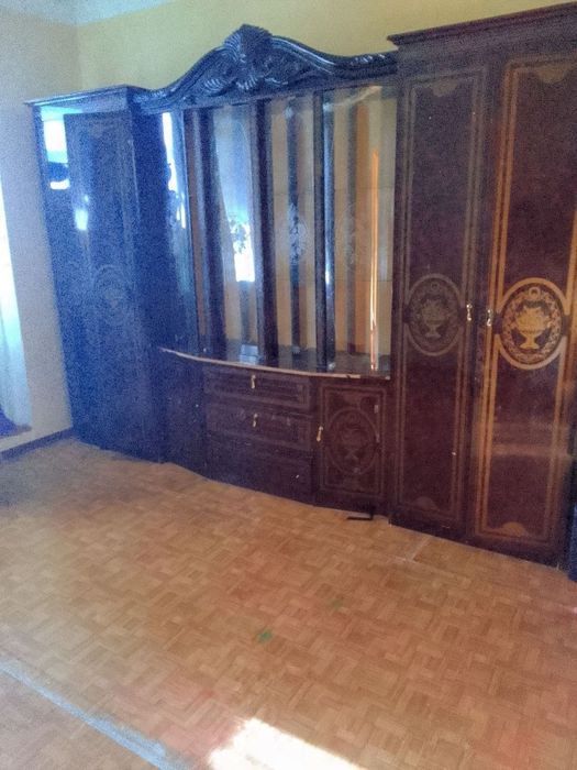 Карши шахри уй сртилади 2хонали 3этаж