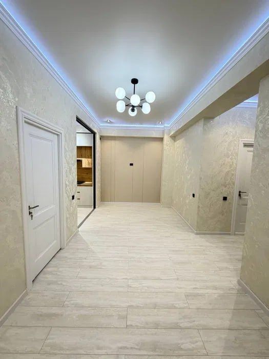 Юнусабад-11 квартал, 2-комнатная в ЖК Comfort Haus с ремонтом