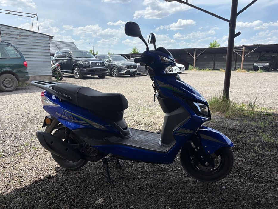 Продам скутер м8 m-moto