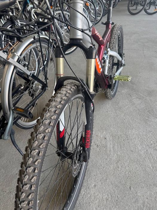 Двухподвесний неметский велосипед focus