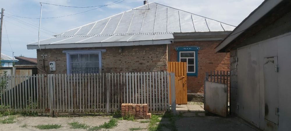 Продам дом в Бобровке.