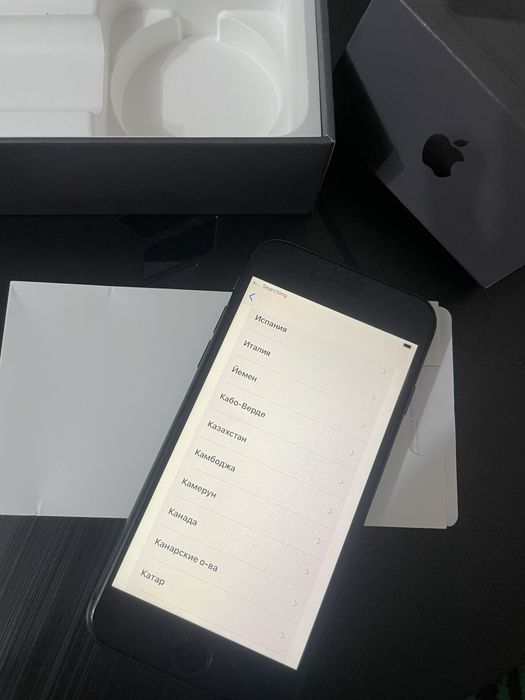 Продам айфон 8 64гб