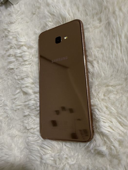 Продам Samsung J 5 +