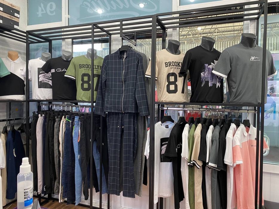 Торговые стеллажи