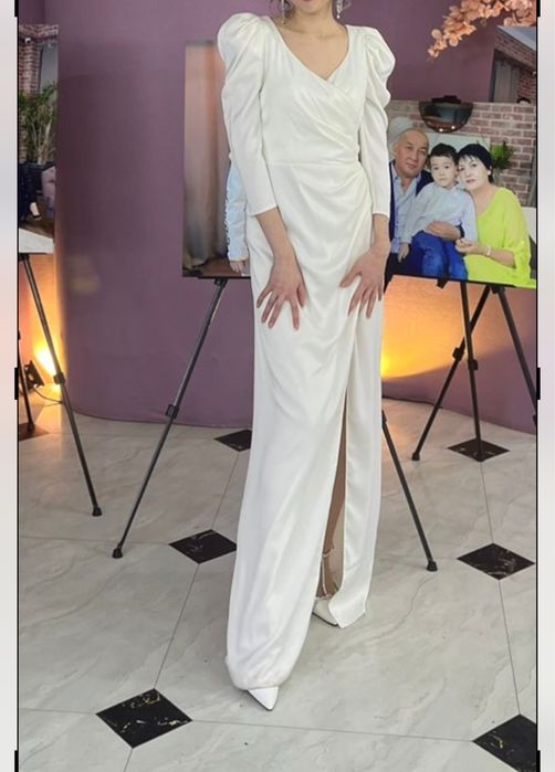 Шикарное вечернее платье