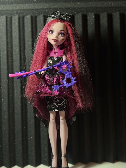 куколка монстер хай