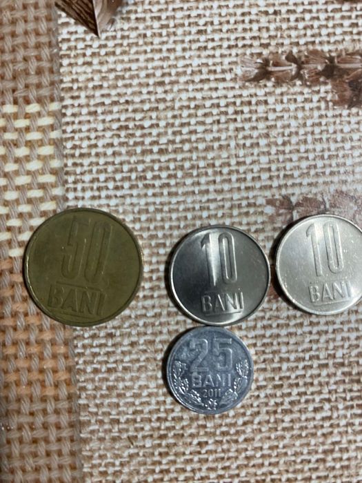 Продавам стари чужди монети