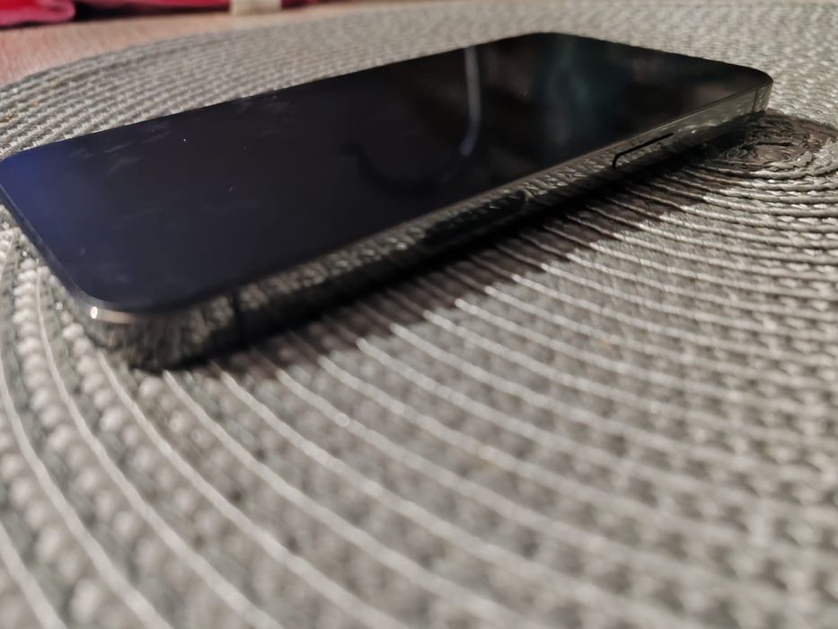 Vand Iphone 13 pro 128gb cu Garantie