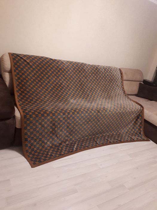 Продам плед HERMES