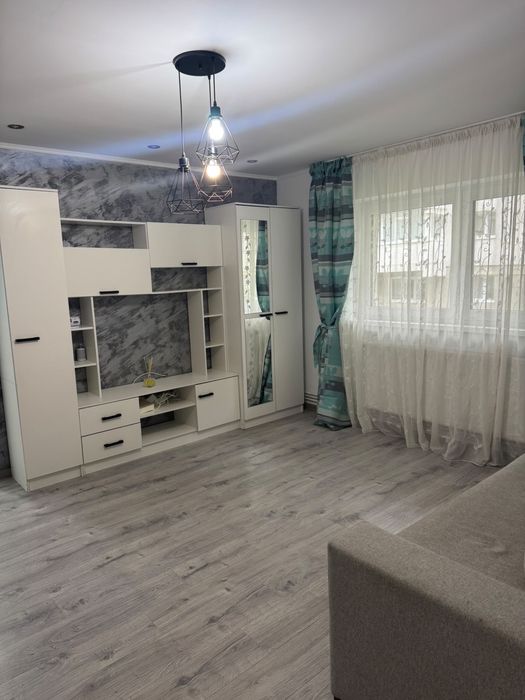 Apartament 2 camere de inchiriat