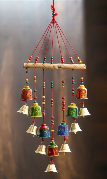 Продаю люстру и муз.колокольчик