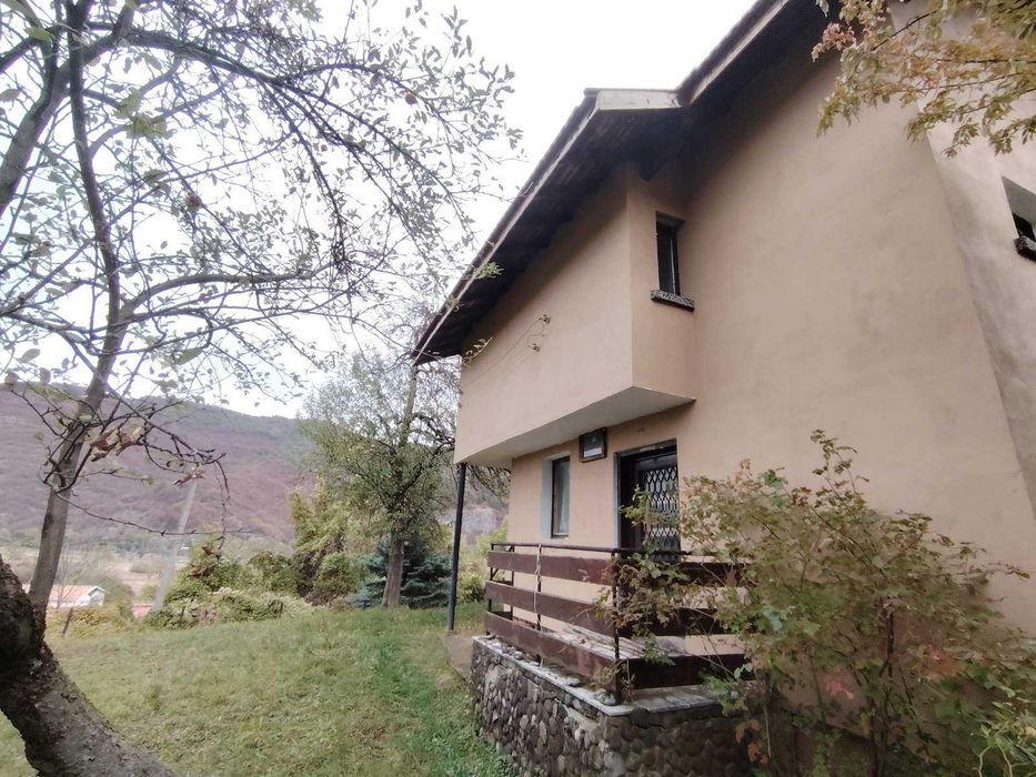 Продава се Къща в с. Гложене, Област Враца - 100 кв.м за 450 €/кв.м - Снимка #19