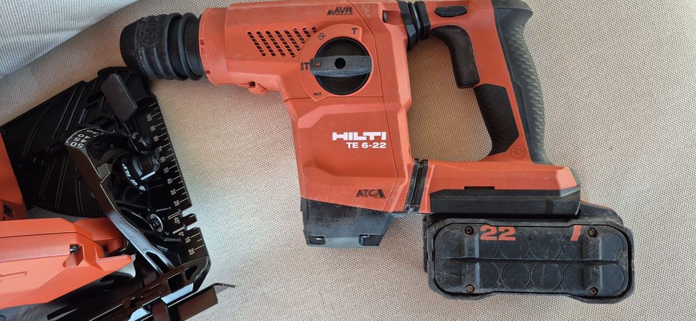 Hilti set scule circular, rotopercutor pe acumulator Nuron