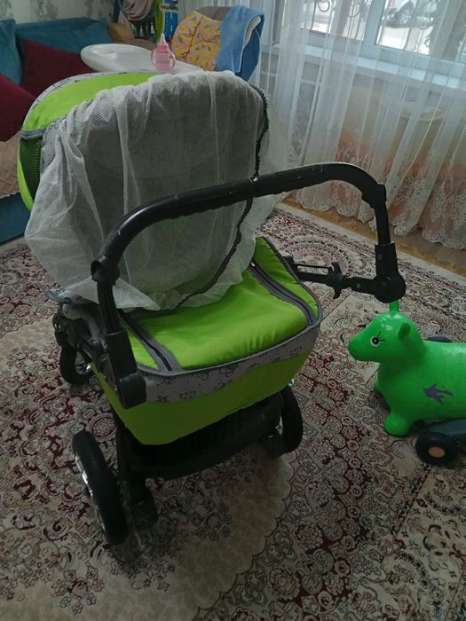 Продам Коляска б/у