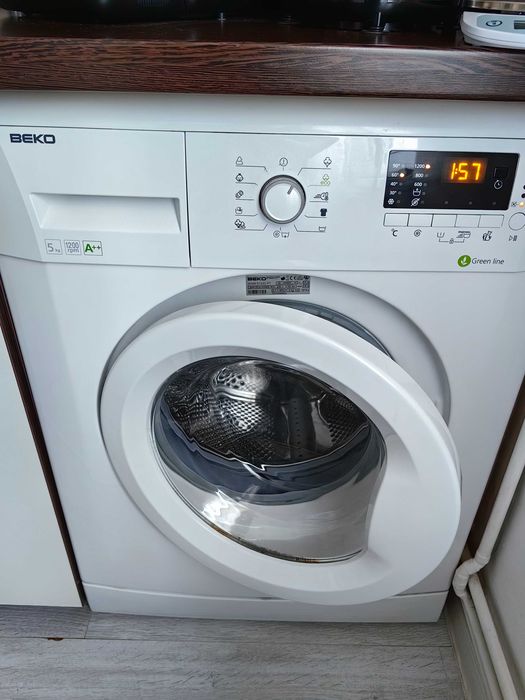 Mașina de spălat beko