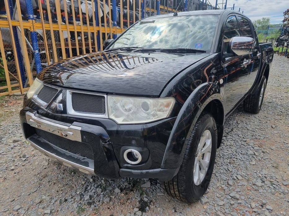 Fuzeta stanga fata Mitsubishi L200 Facelift 2.5 Diesel 2010 - 2015 Automata 4D56 Euro4 ...