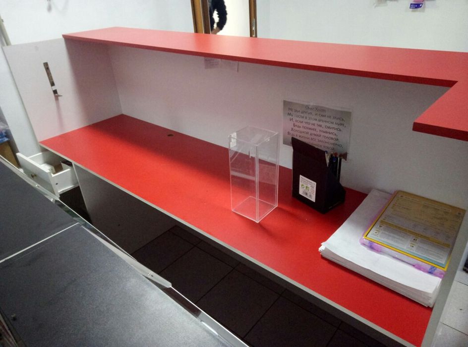 Продам ресепшн в отличном состояни