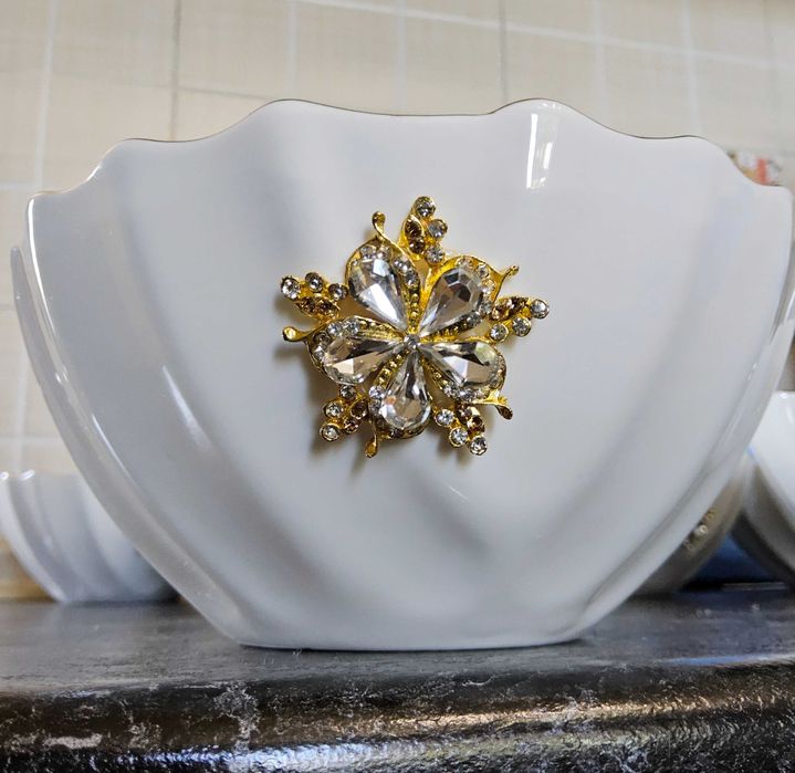 За 8500 вазы Салатницы красивые очень