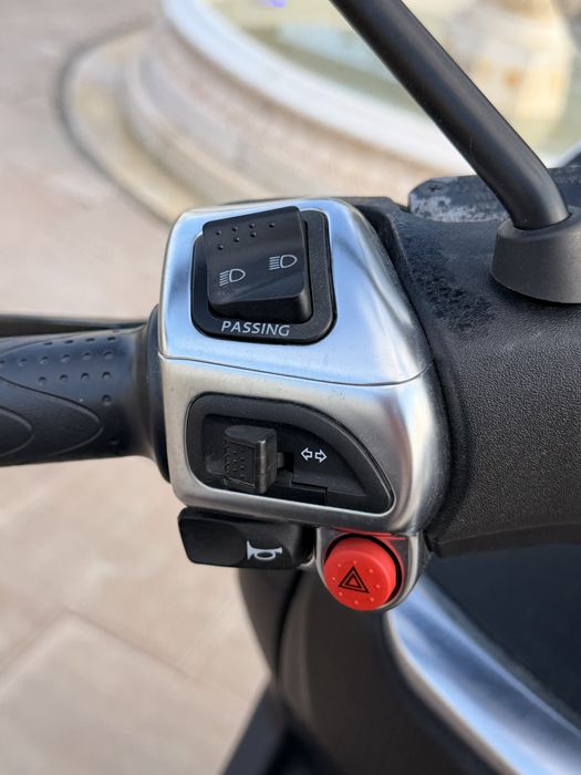 Motociclu  Piagio 500 L cat B
