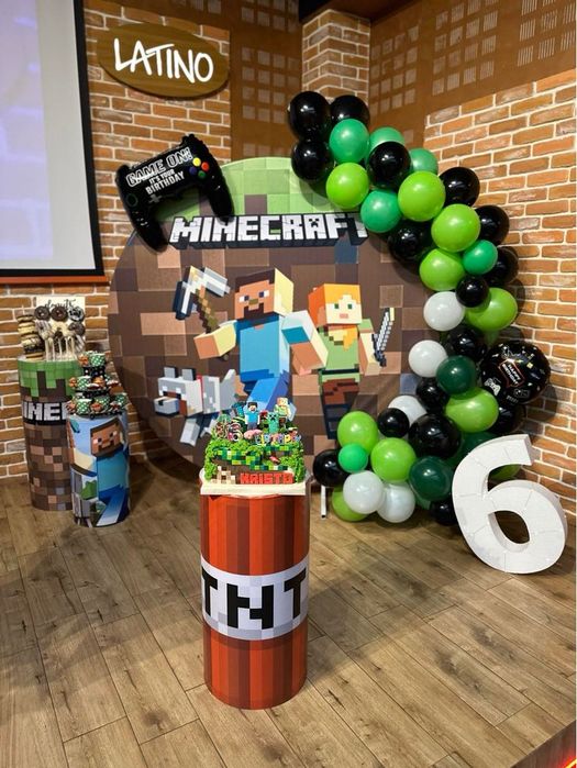 Давам под наем ,Винили,цилиндрични масички