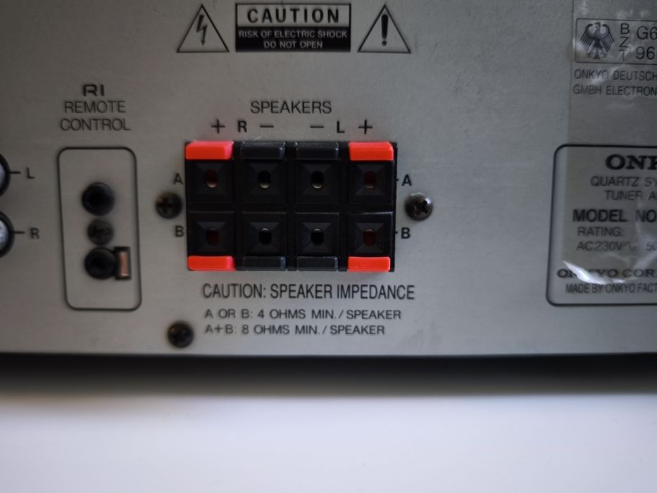 Amplificato/tunerr Onkyo  tx-9011