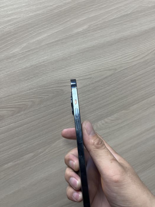 Айфон 12про мах память 256гб