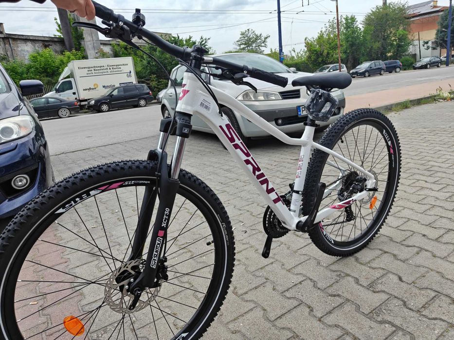 Промо велосипед 27.5" Sprint MAVERICK LADY S бял