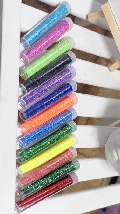 Блёсочки, паетки, бисер, клей для слайма