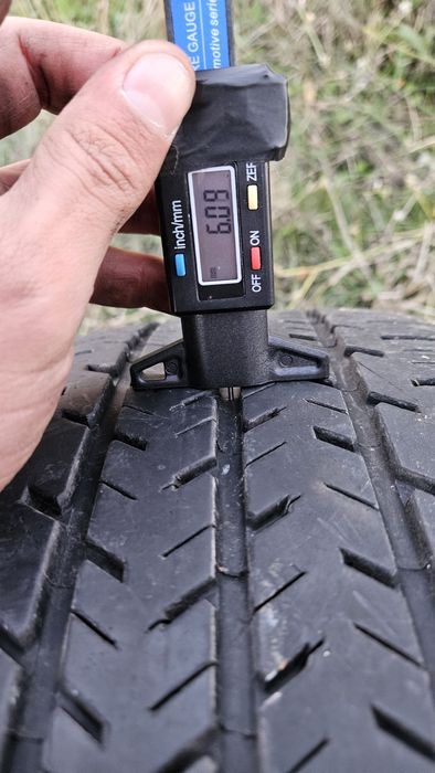 Гуми 215 65 15С мишелин