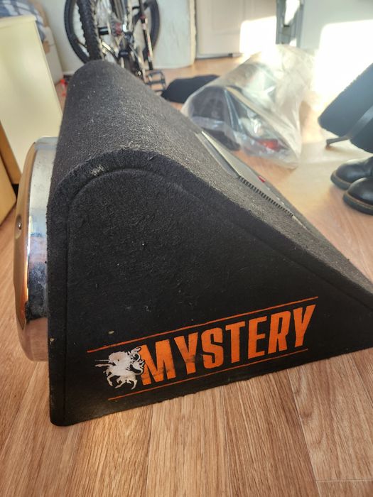 Продам сабвуферы