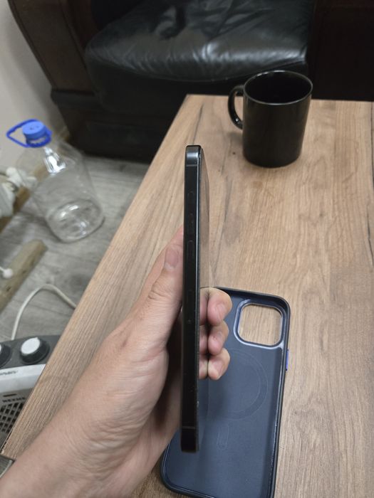 Продам Iphone 16 pro max 256gb