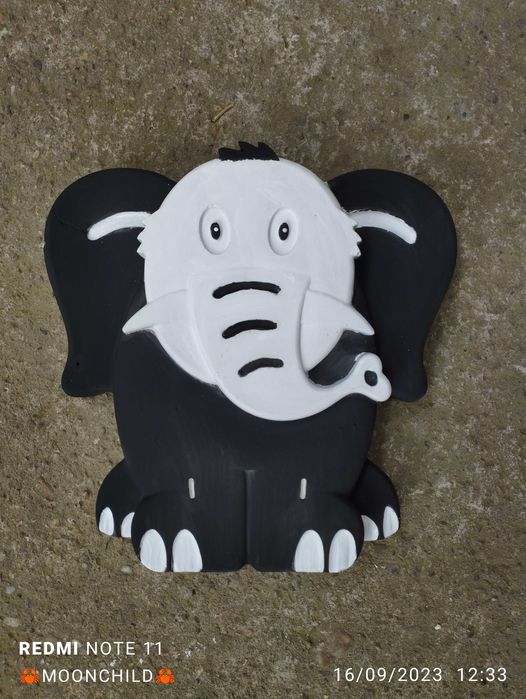 Продавам гипсови фигурки