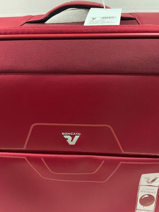 Комплект от два куфара Roncato