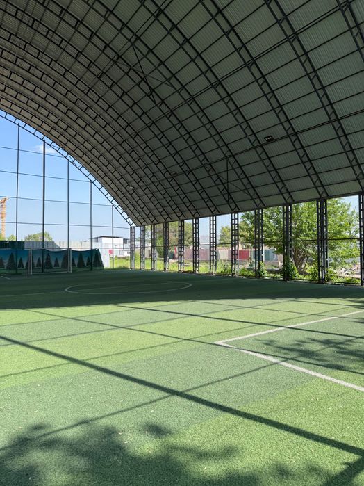 Футбольное поле, Football