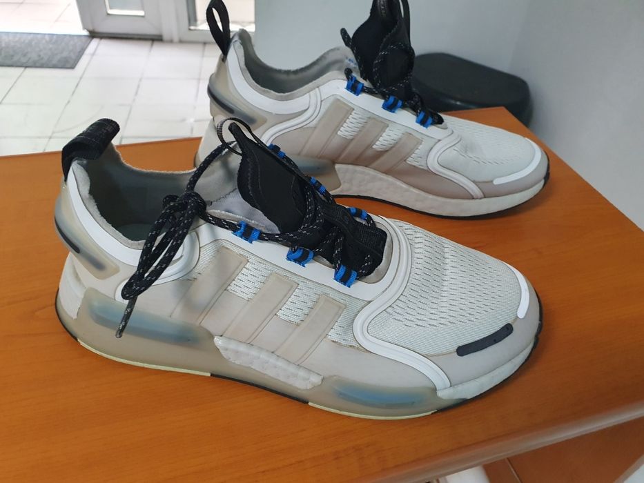 Vind Adidași 42,5