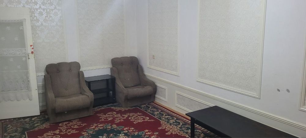 Квартира срочно ижарага берилади!!