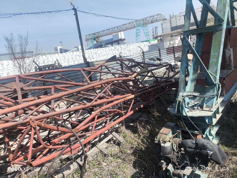 Продам стрелу баш. Крани 402