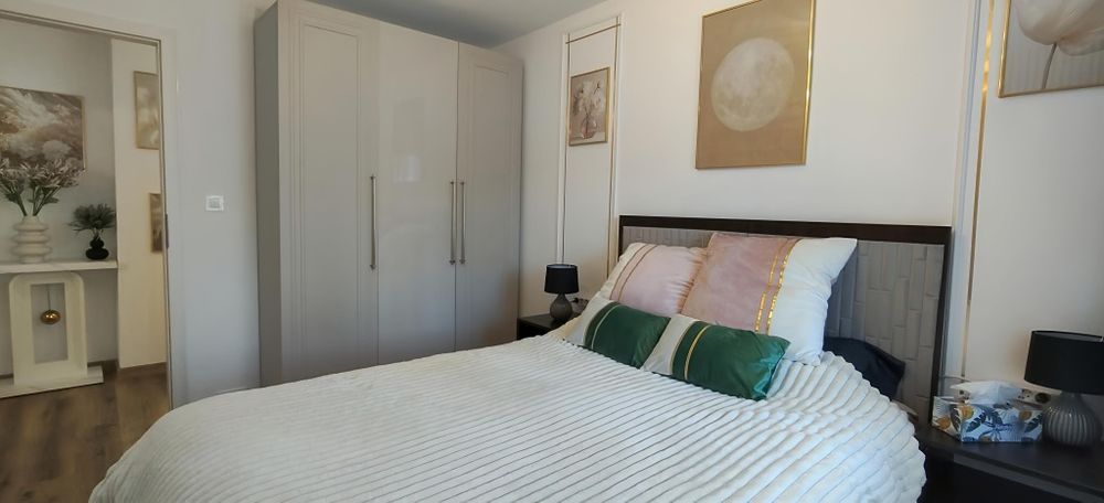Proprietari, Apartament 3 Dormitoare, 2 Bai, Centrul Civic