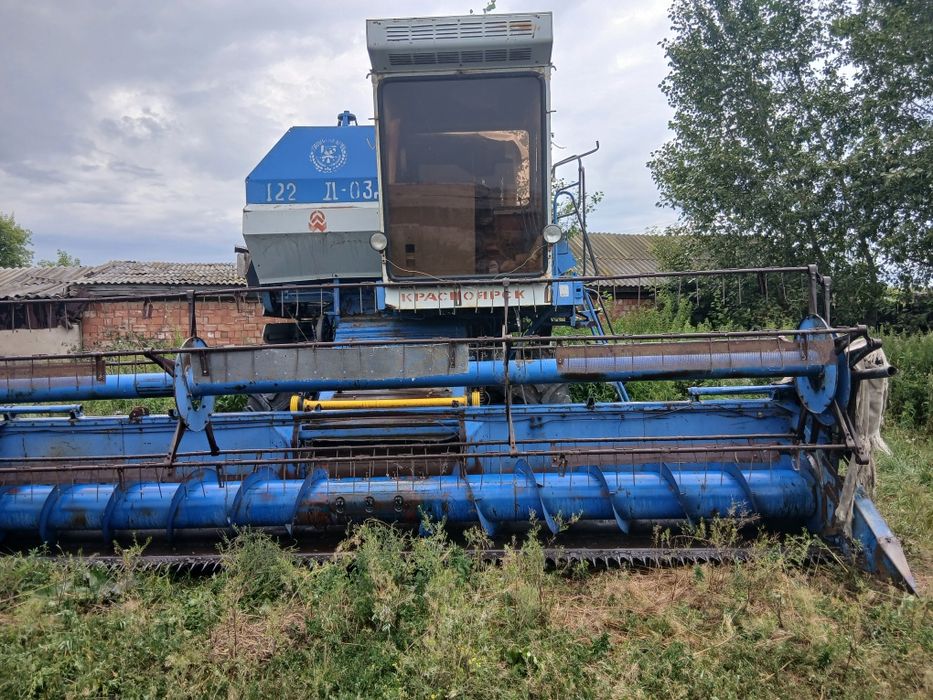Продам комбайн Енисей 2003г выпуска