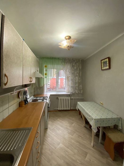 Продам 2 ком, Достык Молл