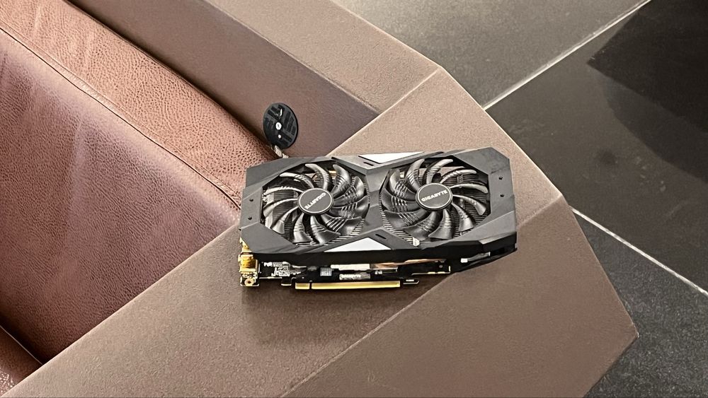 gtx 1660 super с дефектом