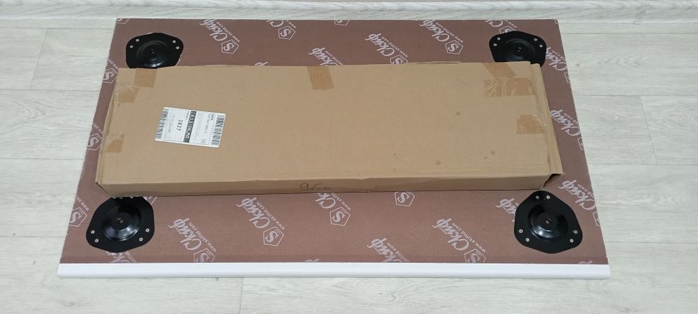 Продам кухонные столы