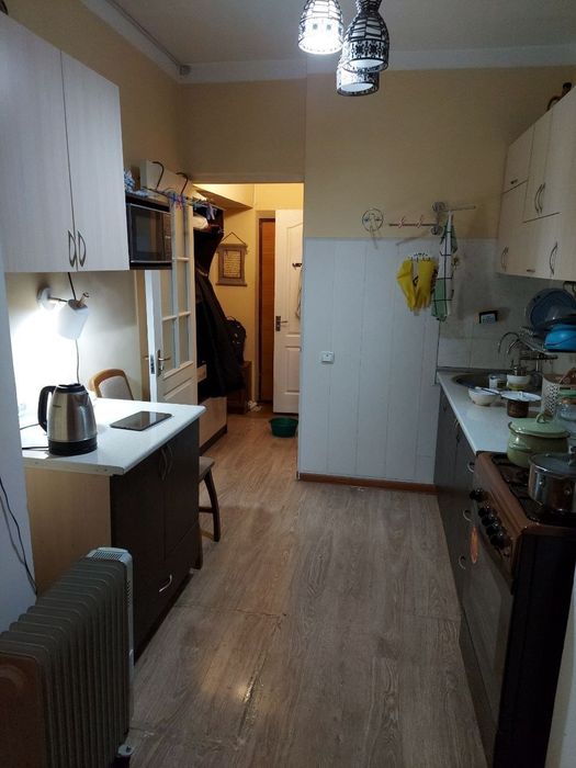 Продам 1 комнатную квартиру на 1 этаже. Буюк Ипак Йули, аптека 36,6.