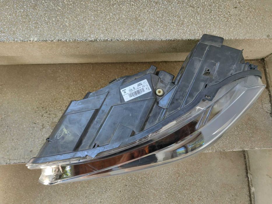 Фар Peugeot Partner Rifter LED ляв / Фар Пежо Партнер / Фар Rifter