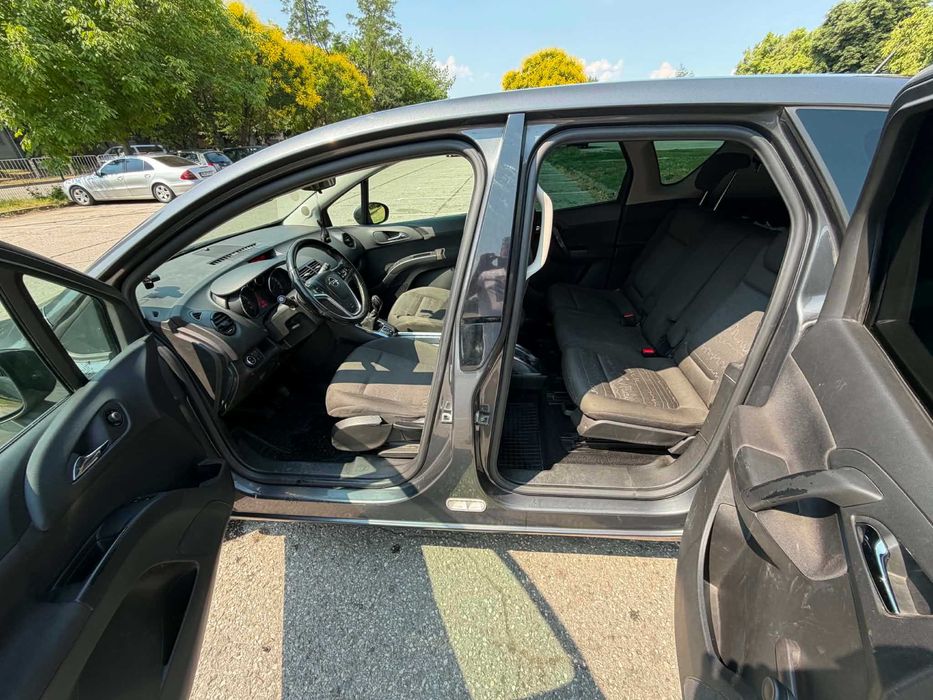 Opel Meriva 1.4 газ/бензин