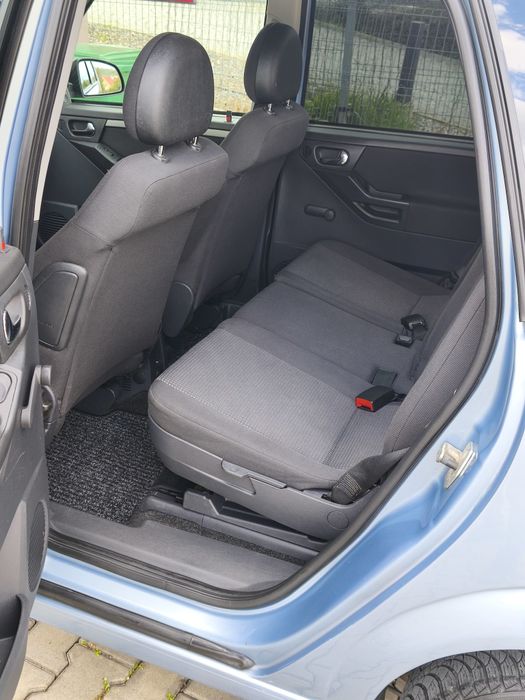 Opel Meriva Benzina 1.6 105 CP Facelift Cutie automata Easytronic