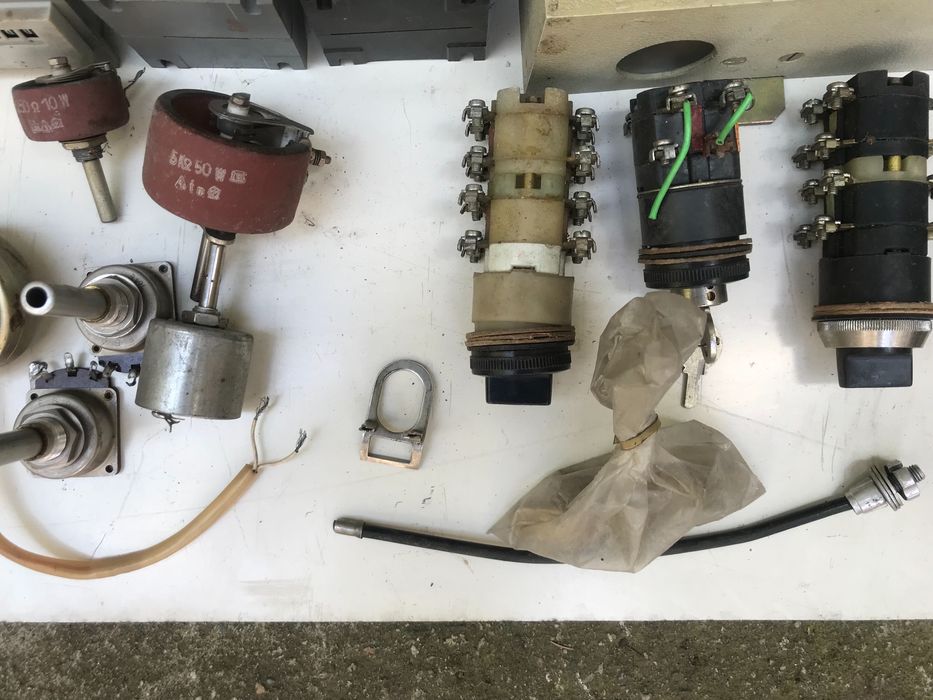 уред TeleVar ,ел стабилизатори, и РпгТ,сешоар Zelmer