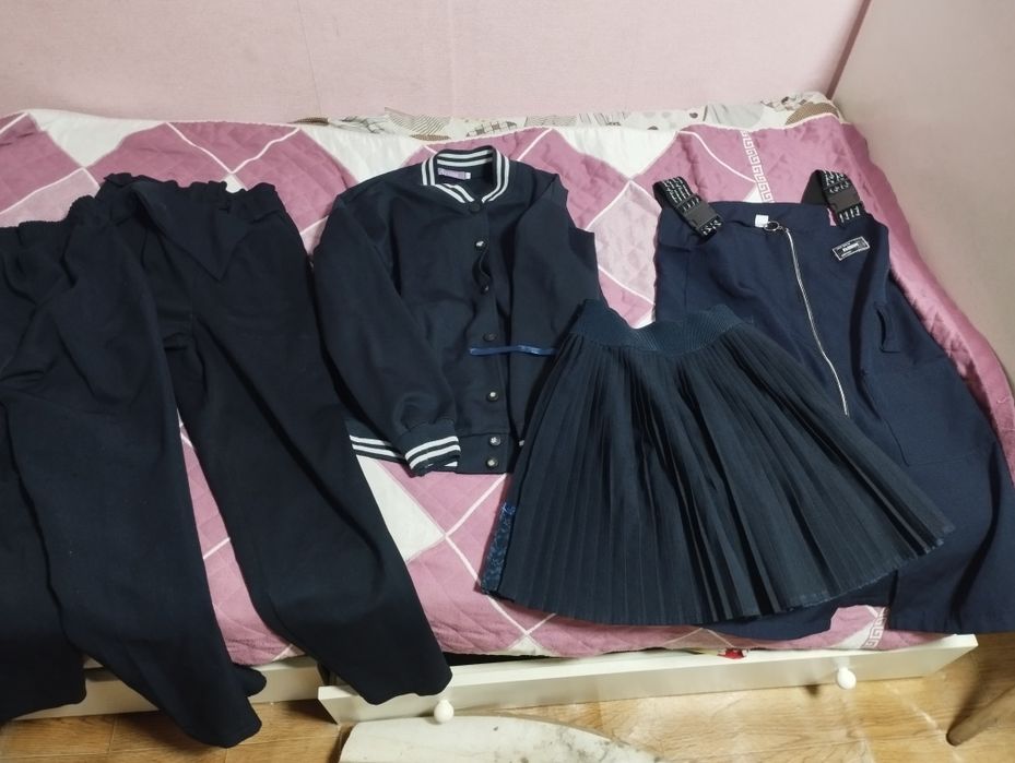 Продам форму школьную на девочку