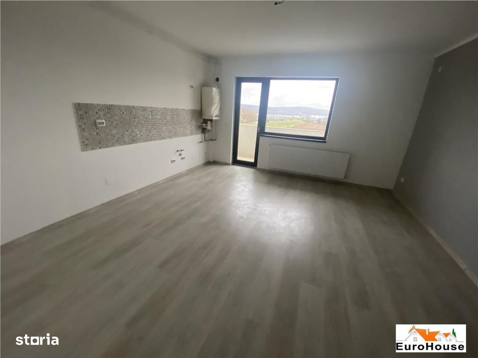 Apartament cu 3 camere de vanzare in Alba Iulia — fotografia 1