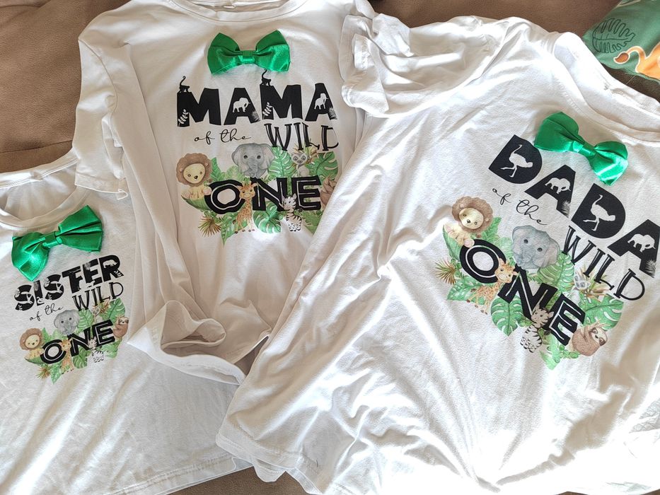 Комплект тениски за цялото семейство